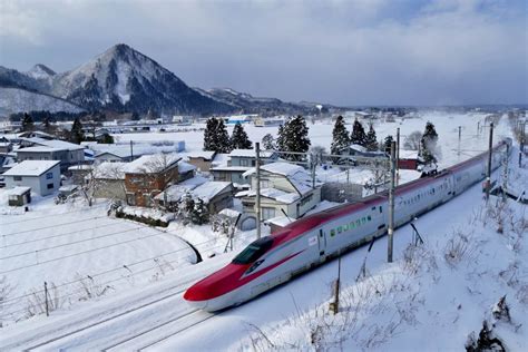 仙台から秋田 新幹線 ー 時空を超える旅の哲学